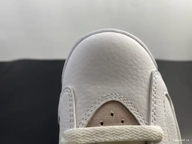 Jordan Gold DH9696-100 Air Hoops (W) Retro 6 0412